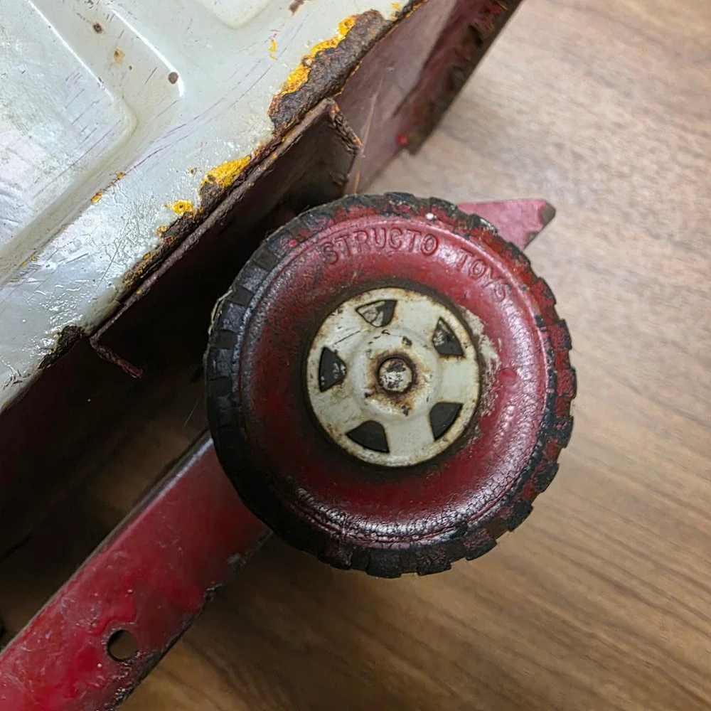 VTG Structo Metal Ride Er Dump Truck Ride On Toy Truck 1950s 1960s Pressed Steel
